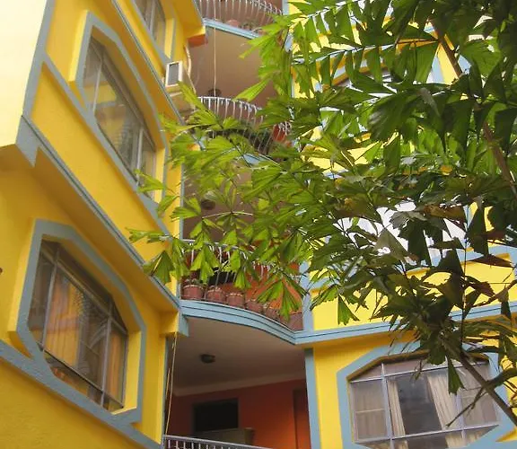 Tasi Dhargey Hotel *