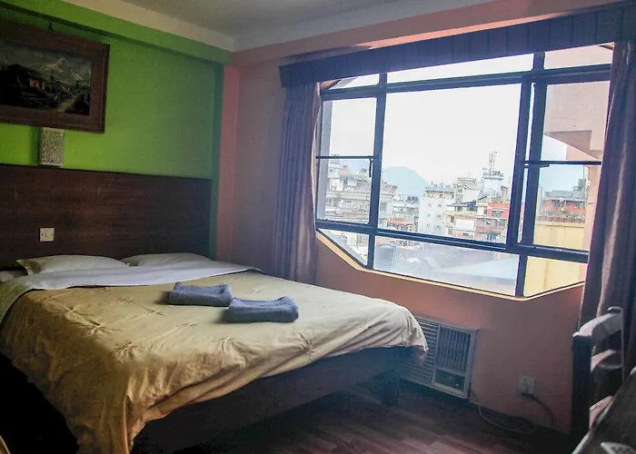 Hotel Tasi Dhargey *