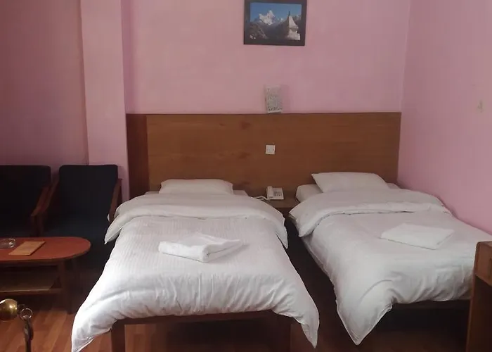 Tasi Dhargey Hotel *