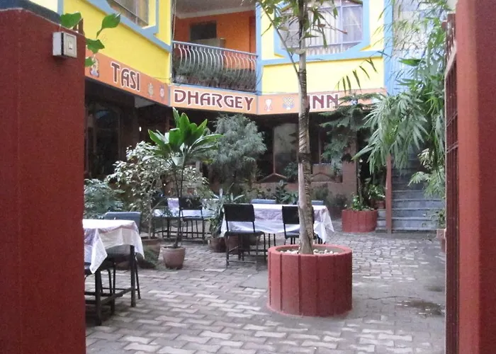 Hotel Tasi Dhargey *