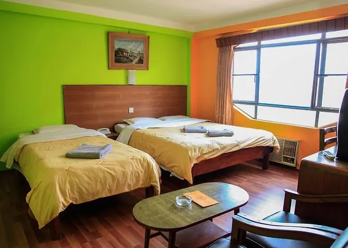 Hotel Tasi Dhargey *